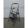 Easy Reach 2 Step Step Ladder 200lb Capacity